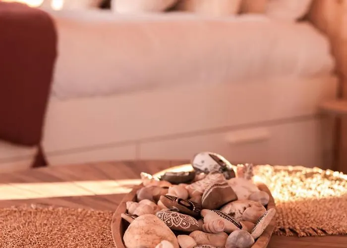 Le Coquillage, La Clef Des Paons